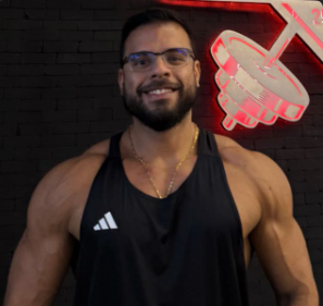 Davi Grijó, personal trainer (CREF 21/MA-7329)